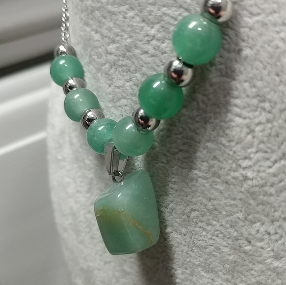 Green Aventurine Necklace Natural Gemstone Pendant Stainless-Steel Chain Beaded - Picture 17 of 17